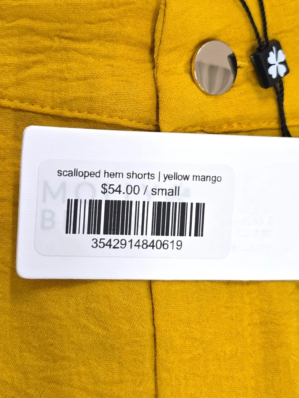 NWT Molly Bracken Scalloped Hem Shorts in Yellow Mango – Size S